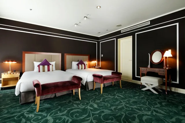 Junior Suite, Twin Beds, Hotel Allamanda Aoyama Tokyo 1/2