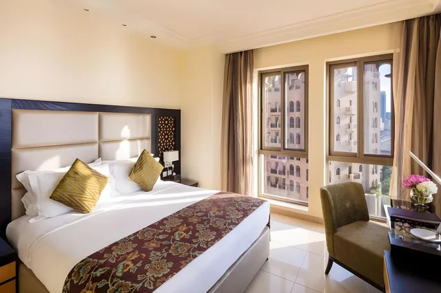 جناح تنفيذي بإطلالة، Bahi Ajman Palace Hotel 1/2