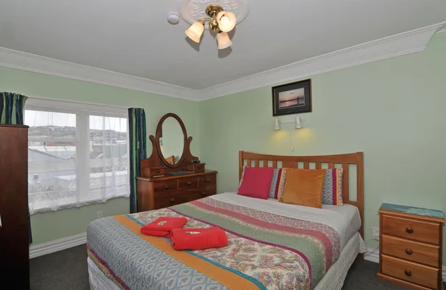Standard, Double Bed, Richmond Guest House Bed & Breakfast 2/10