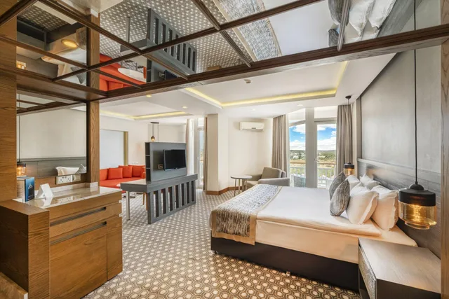 جناح بسرير كينج، Salamis Bay Conti Resort and Casino 1/1