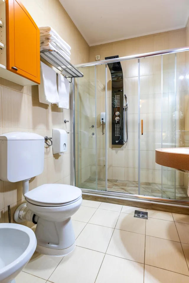 Vila Royal Crown، Subotica 44/50