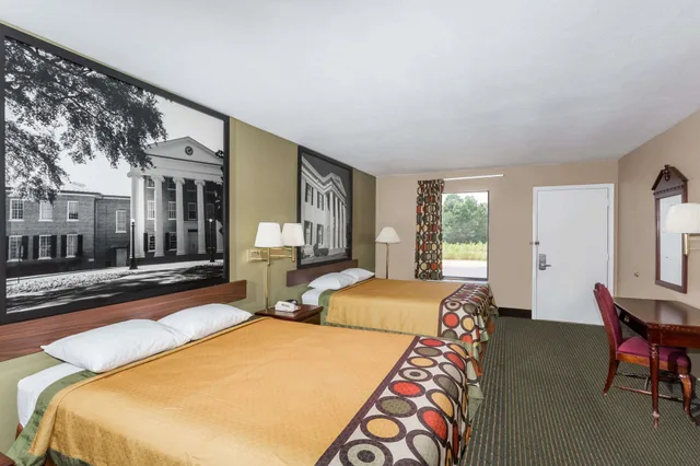 غرفة بسريرين كوين لذوي الإعاقة، Super 8 By Wyndham Pearl/Jackson/East 2/7