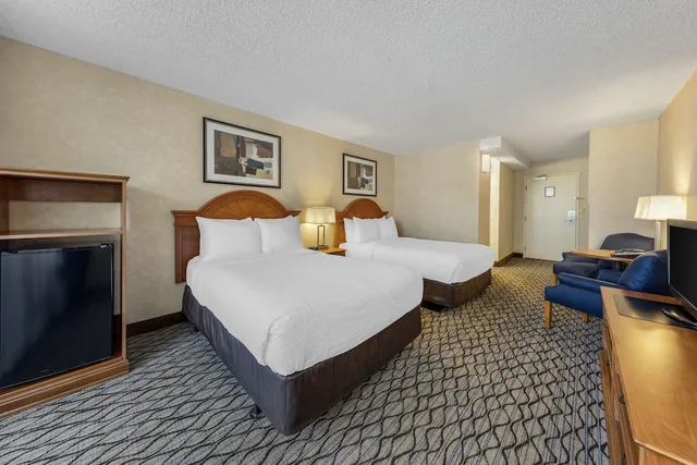 غرفة قياسية بسريرين مزدوجين، Clarion Hotel Anaheim Resort 4/9