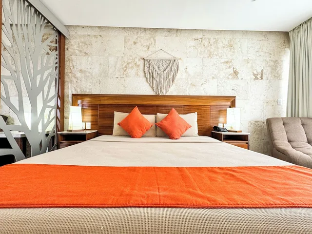 جناح بسرير كوين مع أريكة، Grand Fifty Suites 5/10