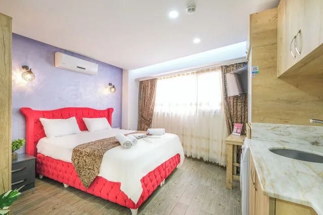 Economy, Double Bed, Loren Hotel Suites 3/5