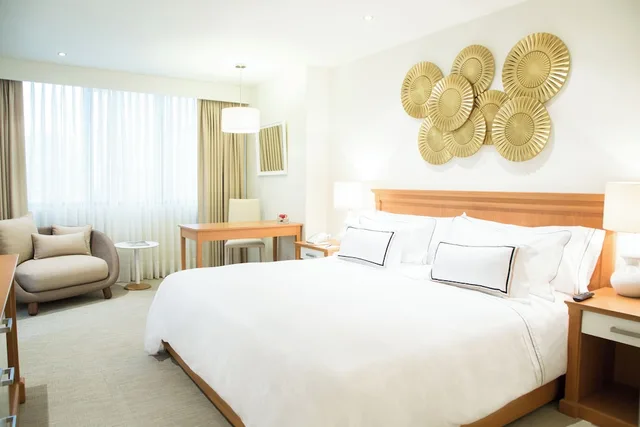 Melia, King Bed، Melia Lima 2/10