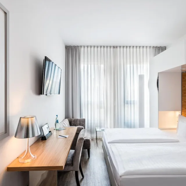 Courtyard, Comfort, Double Bed، Art Hotel City Leipzig 7/10