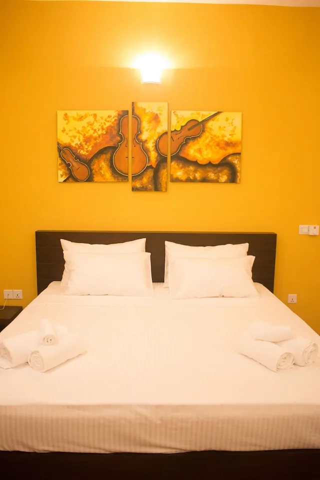غرفة قياسية بسرير كينج، The Suite 262 2/10
