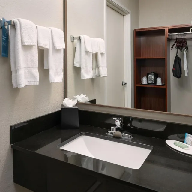 غرفة بسريرين مزدوجين، Fairfield Inn Tallahassee North/I-10 5/10