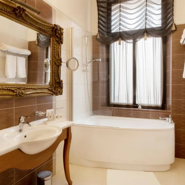 غرفة ديلوكس بسرير مزدوج بشرفة، Bohema Hotel & Spa 2/3