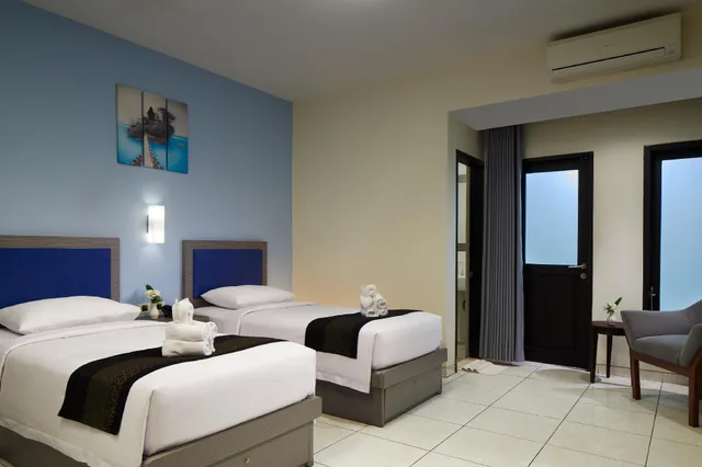 غرفة سوبيريور بسريرين منفصلين بدون إطلالة، eL Hotel Malang 1/1