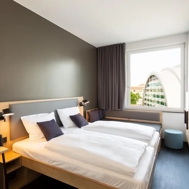 غرفة ثلاثية، Aletto Kudamm Hotel Hostel 2/10