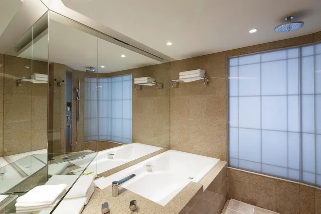 غرفة كلوب ديلوكس بسرير كينج، GRAND HYATT FUKUOKA 3/3