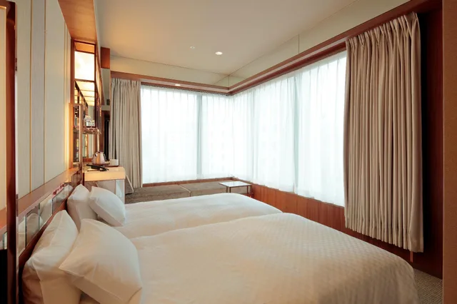 غرفة قياسية ركنية بسريرين منفصلين مع أريكة، Candeo Hotels Nagasaki Shinchi Chinatown 2/2