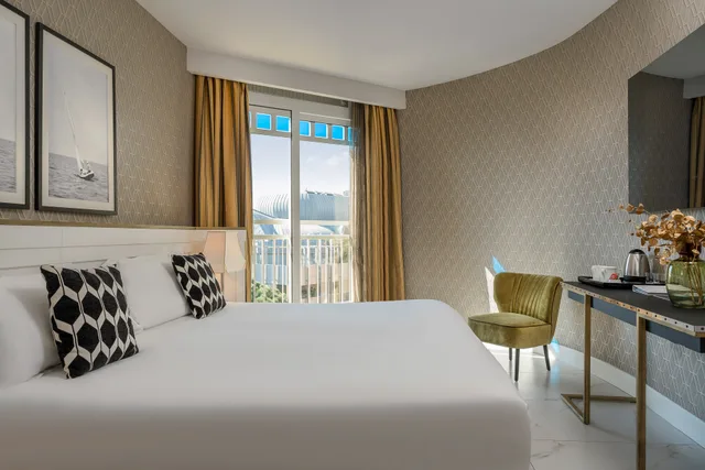 Comfort, Double or Twin Bed, City View, No Balcony، Savoia Hotel Rimini 1/4