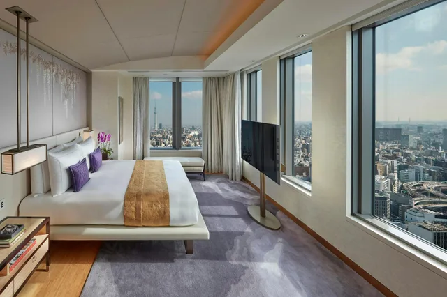 2 Bedrooms, Mandarin, Suite, King and Twin Beds, Corner، Mandarin Oriental Tokyo 1/1