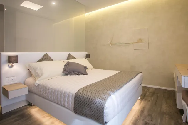 غرفة سوبيريور ثلاثية، Liberty Village Hotel 1/6