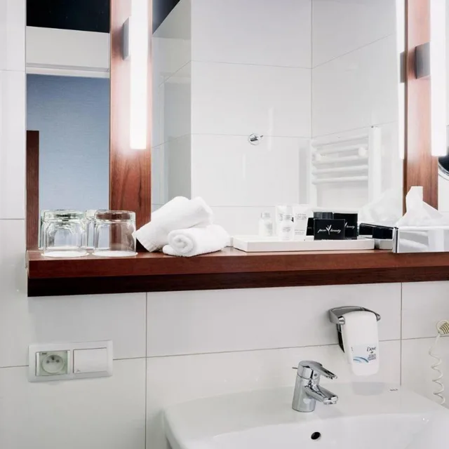 غرفة قياسية بسرير كينج، B&B Hotel Rzeszow Centrum 7/7