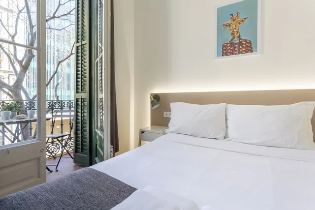 غرفة كلاسيكية بسرير كينج بحمام مشترك، Hostal Siscinc - Adults Only 4/10