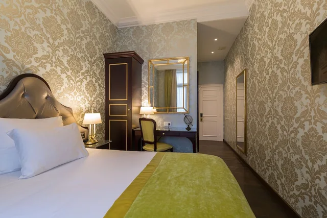 Standard, Queen Bed, Stanhope Hotel Brussels By Thon Hotels 2/10