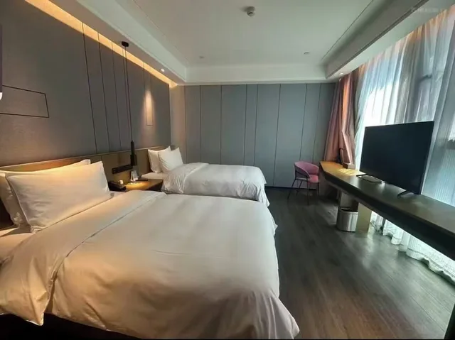 Superior, Twin Beds, Mercure Kunshan MIXC Hi-tech 2/3