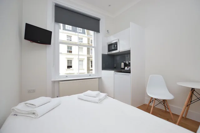 شقة استوديو صغيرة بسرير مزدوج، Queensborough Terrace Serviced Apartments 4/7