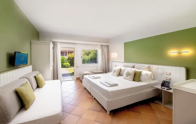 Garden, Double Bed، Chia Laguna - Hotel Village 2/6