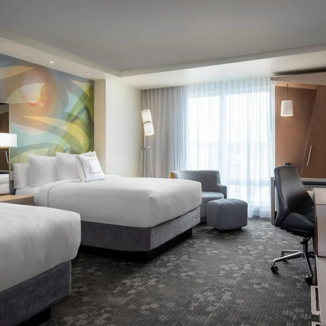 Standard, 2 Queen Beds, City View, Courtyard By Marriott Nanaimo 1/10