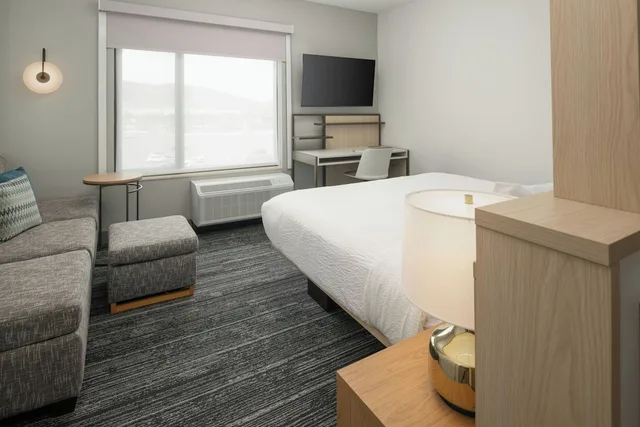 جناح استوديو بسرير كينج مع أريكة، TownePlace Suites by Marriott Prescott Valley 4/7