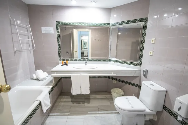 استوديو بسريرين منفصلين بإطلالة على المسبح، Hotel Apartamentos Simon Verde 5/5