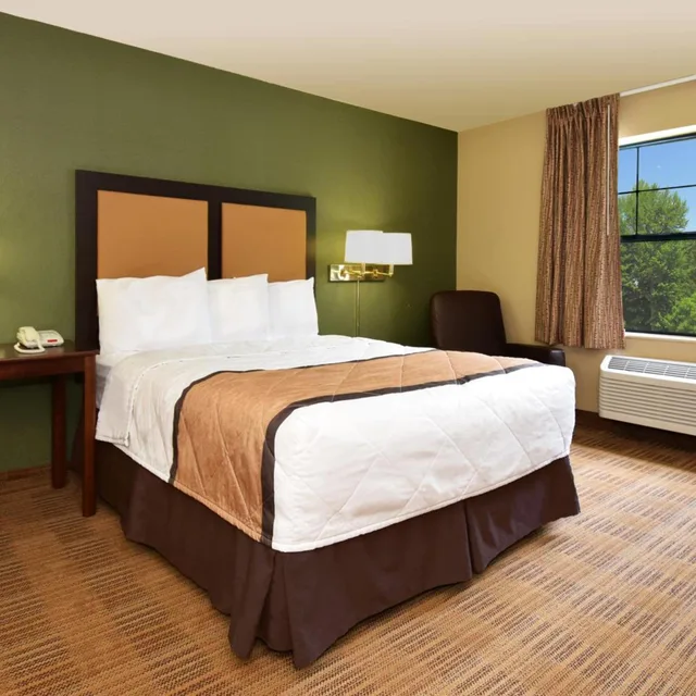 استوديو بسرير كوين، Extended Stay America Cincinnati - Covington 2/10