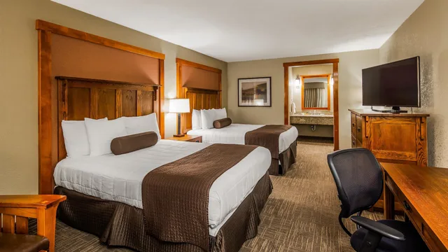 Standard, 2 Queen Beds, Pet Friendly, Best Western Plus High Country Inn 6/10
