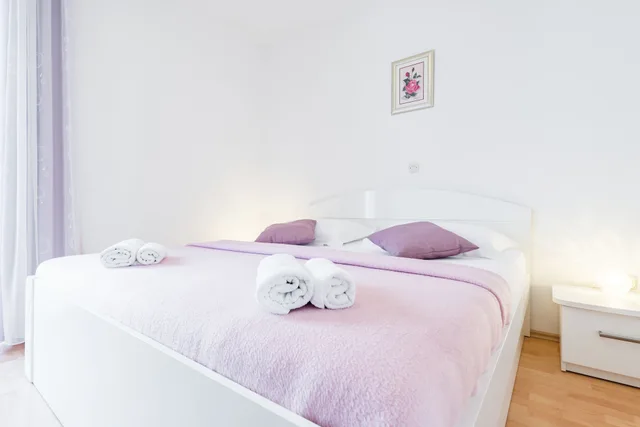 شقة بسرير كينج بإطلالة على البحر بغرفة نوم واحدة، Apartmani Nikolina 6/10