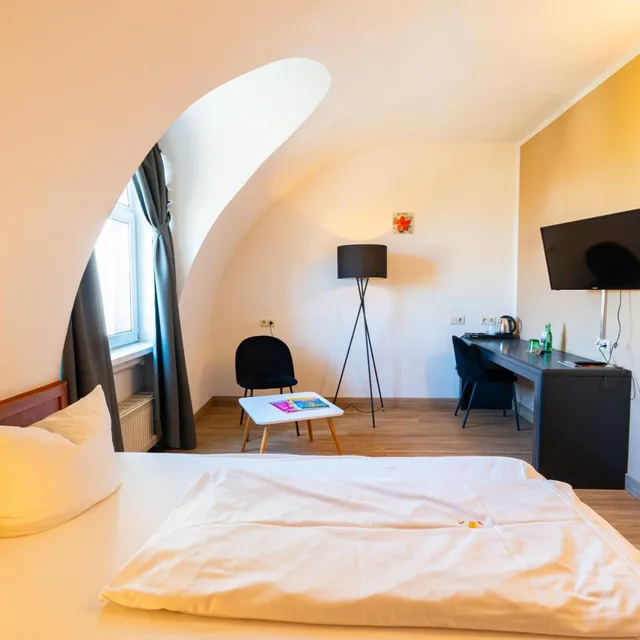 Room, Single, Atrigon 5/15