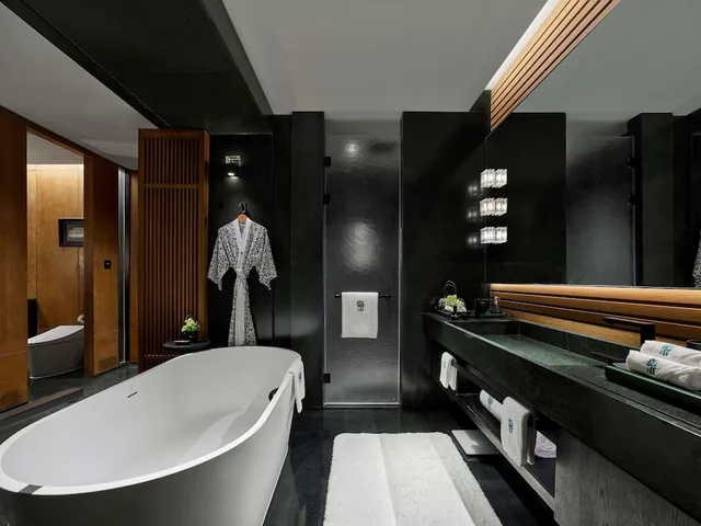 Cliff, Valley, Dream, King Bed، Banyan Tree Nanjing Garden Expo 3/4