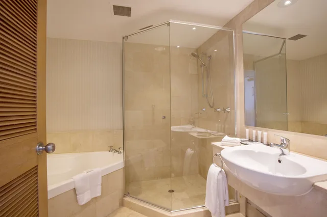 غرفة بريميوم بسرير كوين، Crowne Plaza Surfers Paradise 10/10