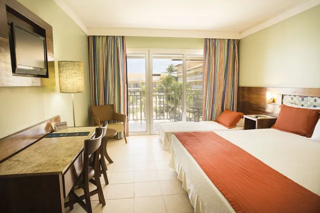 غرفة فاخرة بسريرين مزدوجين بإطلالة على البحر، Gran Hotel Stella Maris Urban Resort and Conventions 5/6