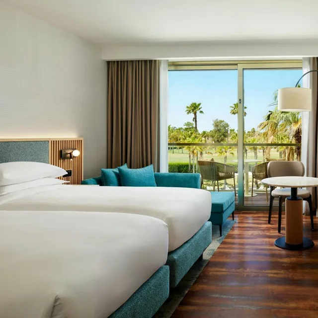 غرفة عائلية بسرير مزدوج بإطلالة على المسبح، Algarve Marriott Salgados Golf Resort & Conference Center 7/10