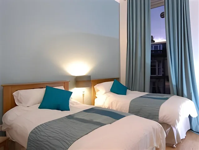 غرفة بسريرين منفصلين، No.32 Hotel 3/4