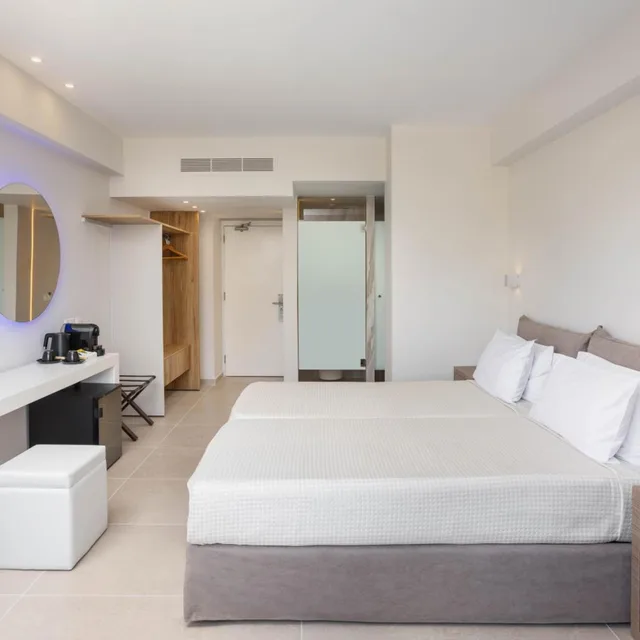 Premium, Double Bed, Inland View، Atlantica Sancta Napa Resort 4/5
