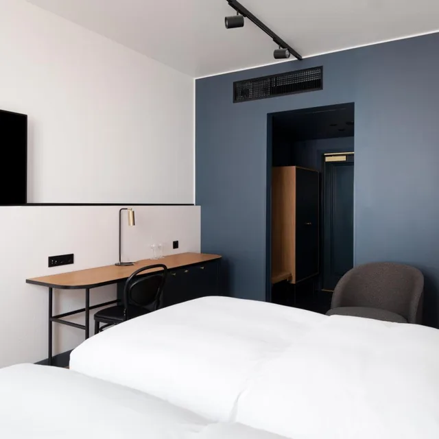 غرفة قياسية بسريرين منفصلين، Solo Sokos Hotel Helsinki 2/5