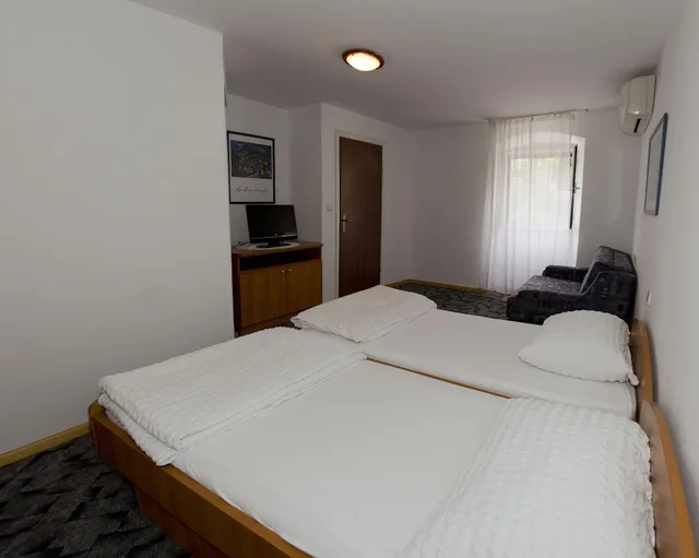 غرفة كومفورت بسرير مزدوج أو سريرين منفصلين بشرفة، Orhan Rooms Dubrovnik 1/8