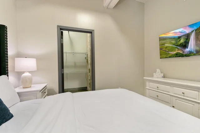 3 Bedrooms, Signature, Apartment, 1 King and 2 Queen Beds, City View, Executive Level، Luxury Downtown Dallas Stay by Amyfinehouse 10/10