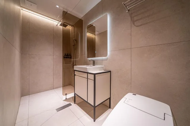 غرفة بريميوم بسريرين منفصلين وسرير مزدوج وسرير فردي، Hotel K 3/3