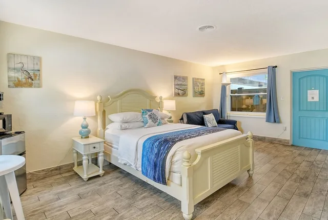 Courtyard, Studio, Suite, Queen Bed, Sofa، Siesta Key Palms Resort 2/7