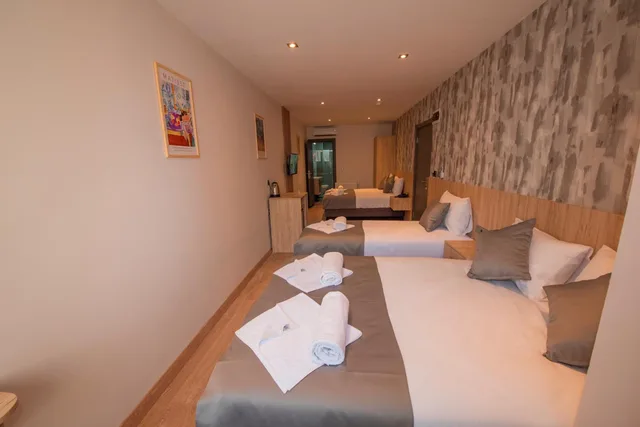 Superior, Family, Single Bed, 2 Double Beds, Mahya Hotel 3/4