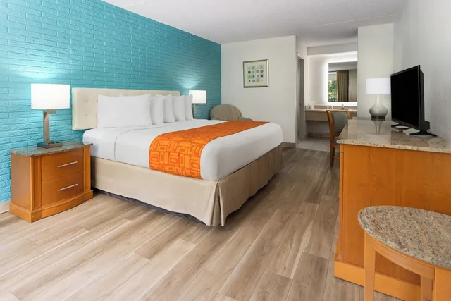 غرفة قياسية مفردة بسرير كينج للمدخنين، Inn At Atlantic City Hotel & Banquet 1/2