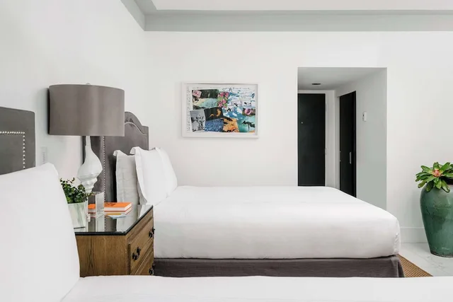 جناح استوديو بسريرين كوين، NAUTILUS SONESTA MIAMI BEACH 2/3