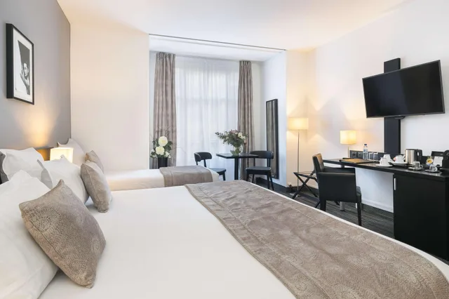 Superior, Triple, King Bed, Best Western Plus Hotel Massena Nice 4/6