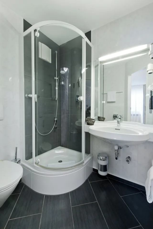 غرفة كومفورت بسرير كينج، Atrium Hotel Amadeus 3/4